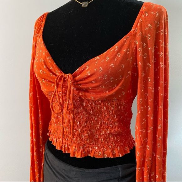 Urban Outfitters Tops - NWT URBAN OUTFITTERS CROP TOP